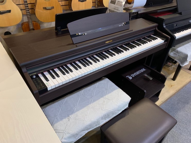 국산 디지털피아노 다이나톤 SLP-350 목재건반