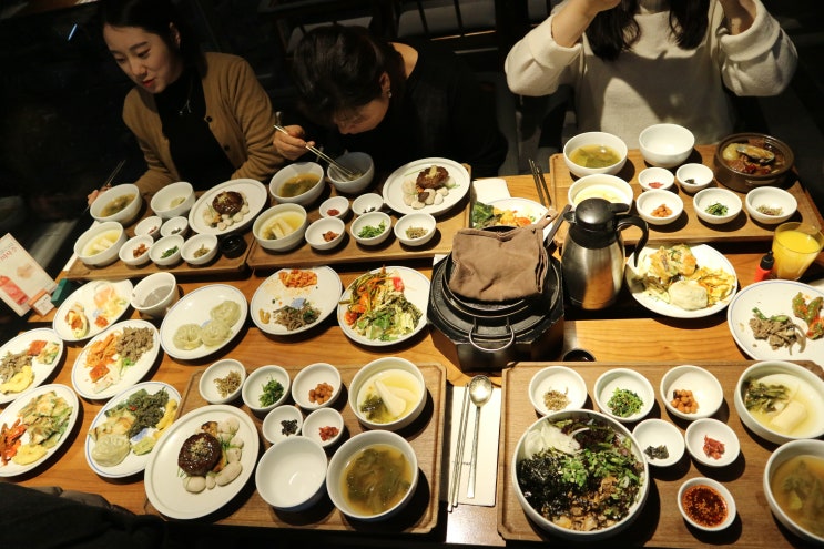  여의도 맛집 전경련회관 50, 51층 '사대부집곳간' 정갈한 한정식 부페(밥블레스유 이영자부페)