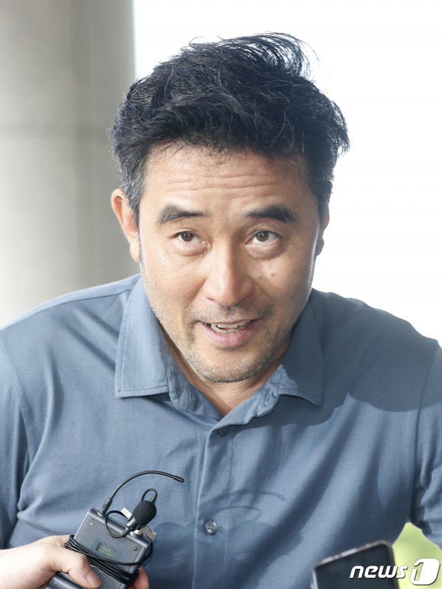  최민수, 보복운전 혐의로 징역 1년 구형