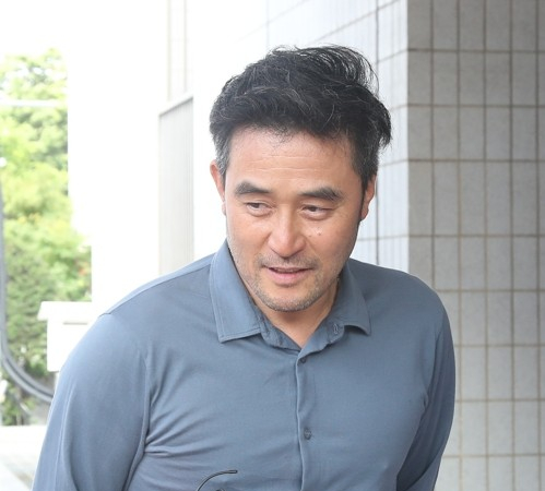 최민수 보복운전 결심 공판 아내 강주은과 법원 출석, 돌직구쇼 예측 최민수 보복운전 결심 공판 아내 강주은과 법원 출석, 돌직구쇼 예측