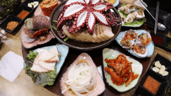  양산 물금 맛집 황금해물문어보쌈 비주얼폭발 눈과 입이 행복한 곳