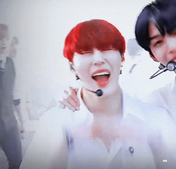  워너원 하성운과 배진영의 순간들
