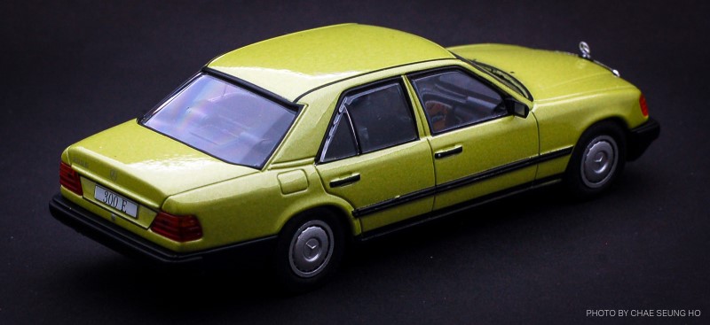 1984] 1/43 Altaya Mercedes-Benz 300 E (W124) - lime : 네이버 블로그