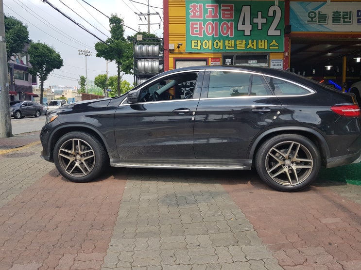 콘티넨탈 올시즌 벤츠 gle350d 쿠페 타이어 장착