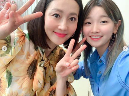 '삼시세끼' 박소담, 염정아에 애교 포옹 "많이 좋아해요 선배님" '삼시세끼' 박소담, 염정아에 애교 포옹 "많이 좋아해요 선배님"
