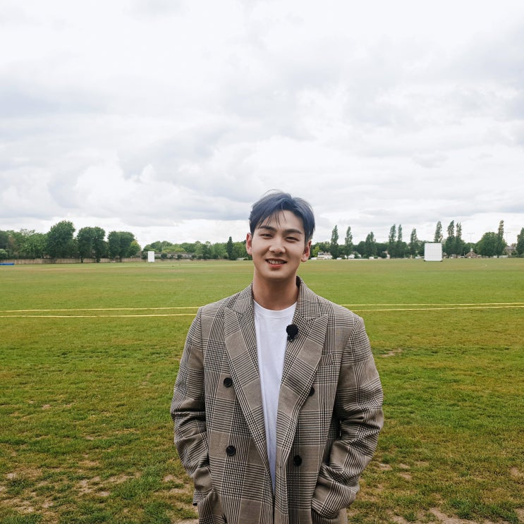  190809 뉴이스트 공식트위터 - 으라차차 만수로 백호 강동호