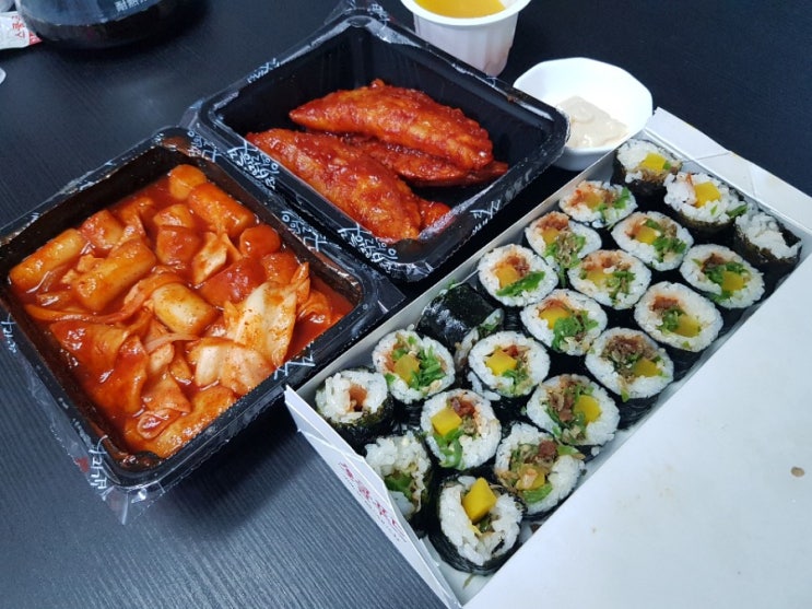  스쿨푸드 고추멸치마리, 중독양념만두, 길거리표떡볶이 후기