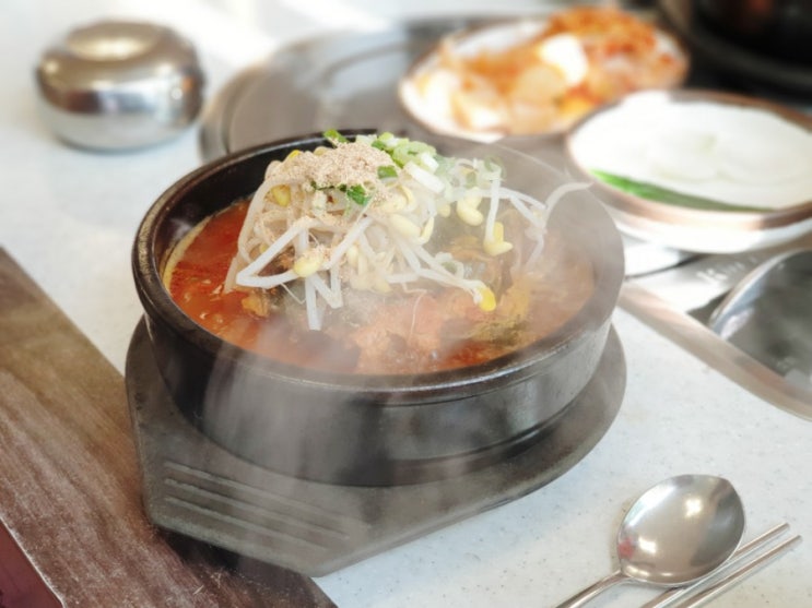  오창해장국 우뜸 에서 새벽출사 마치고 해장국 한사발~~~