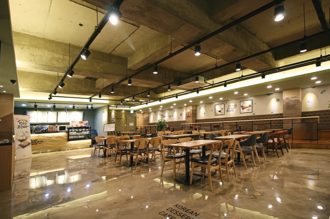  카페 인테리어 디자인 l DESSERT CAFE SULBING ㅣ 위룩디자인