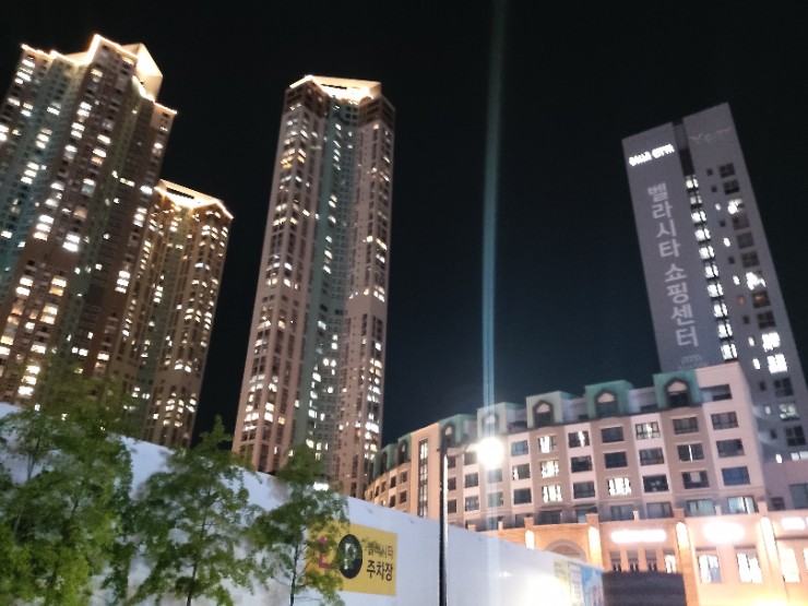  여름영화 추천 / 엑시트 / 장기왕