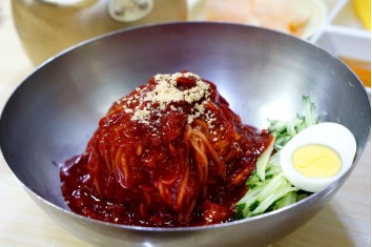  "생활의달인 은둔식달"  부산  비빔밀면 달인이 운영하는 [소문난가야맛집]