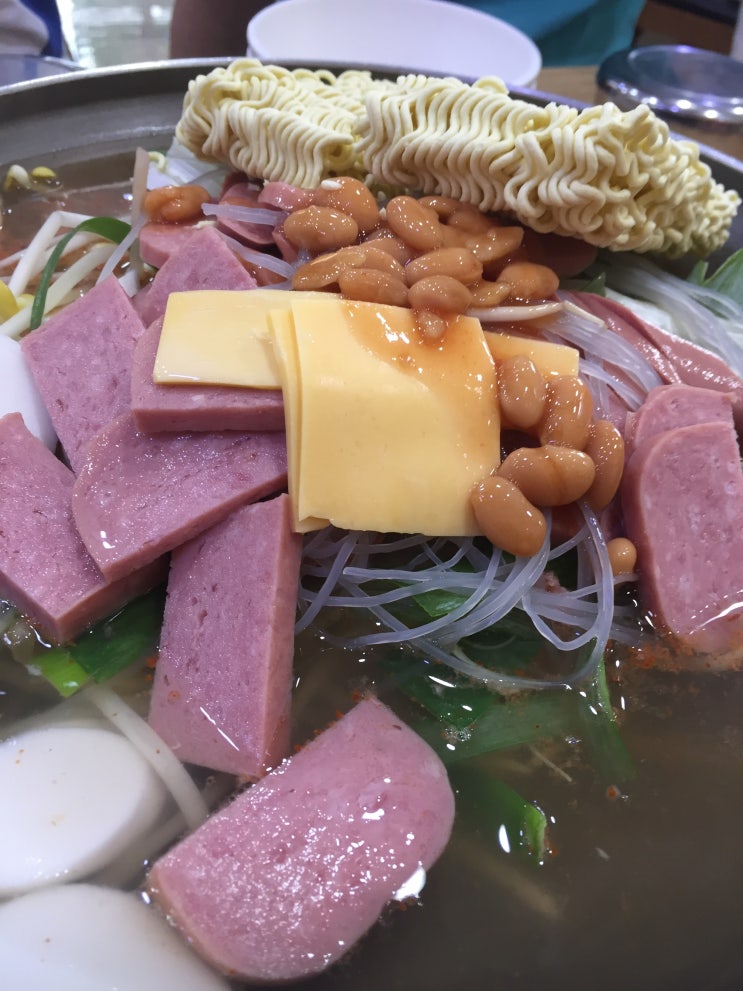  분당 부대찌개 하면 이집 이죠.신가네 부대찌개