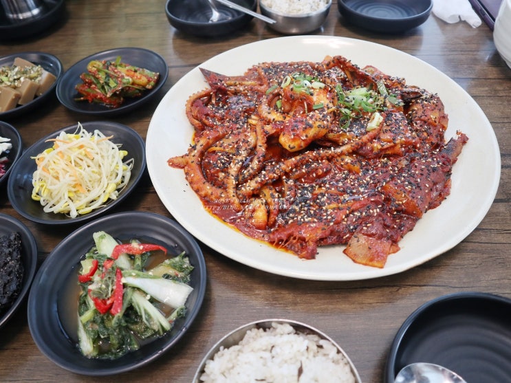  파주 심학산 맛집 꼬막 전복 문어 비빔밥 최고였어