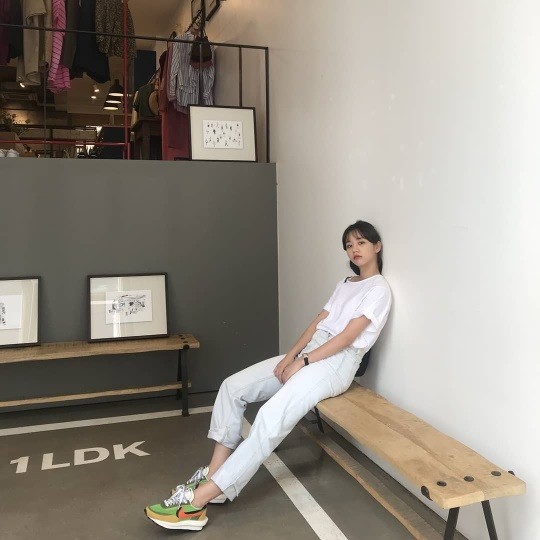 혜리, 청순함 가득 일상…비율까지 완벽한 비주얼 혜리, 청순함 가득 일상…비율까지 완벽한 비주얼