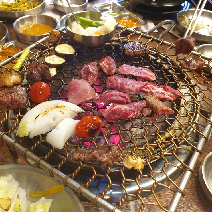  전주 신시가지 맛집 가족들이랑 효자한우