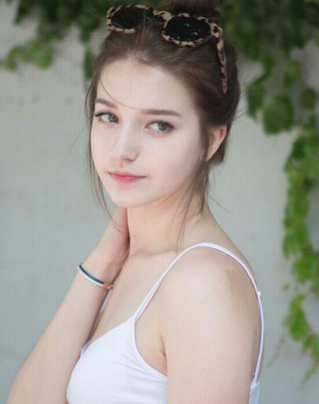  (러시아) 안겔리나 다닐로바  Angelina Danilova