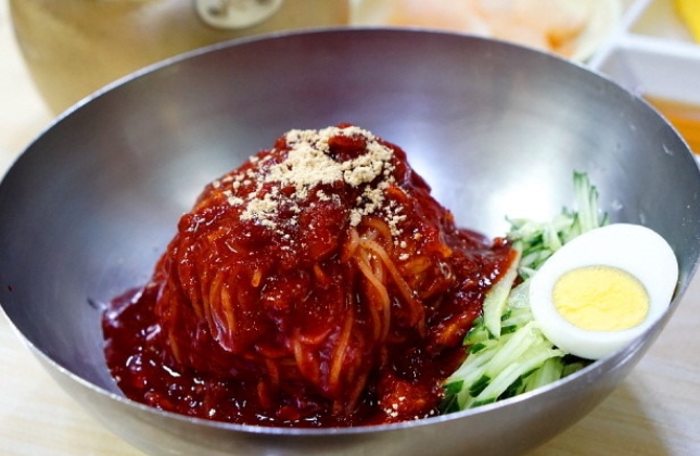 생활의달인 부산 비빔밀면 소문난가야밀면 수원 크루아상 호두크림치즈식빵 밀베이커리 생활의달인 부산 비빔밀면 소문난가야밀면 수원 크루아상 호두크림치즈식빵 밀베이커리