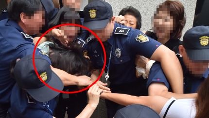 고유정 측 "변태적 성욕이 낳은 비극" vs 피해자 측 "선 넘었다" 고유정 측 "변태적 성욕이 낳은 비극" vs 피해자 측 "선 넘었다"