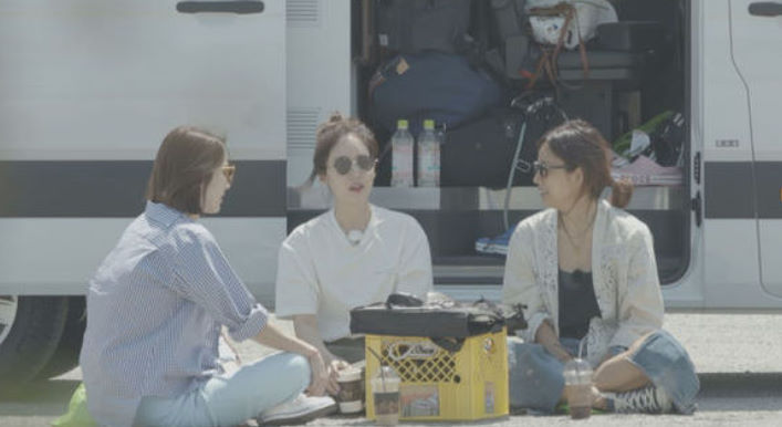 캠핑 클럽 이진 패션 큰 관심. 캠핑 클럽 이진 패션 큰 관심.