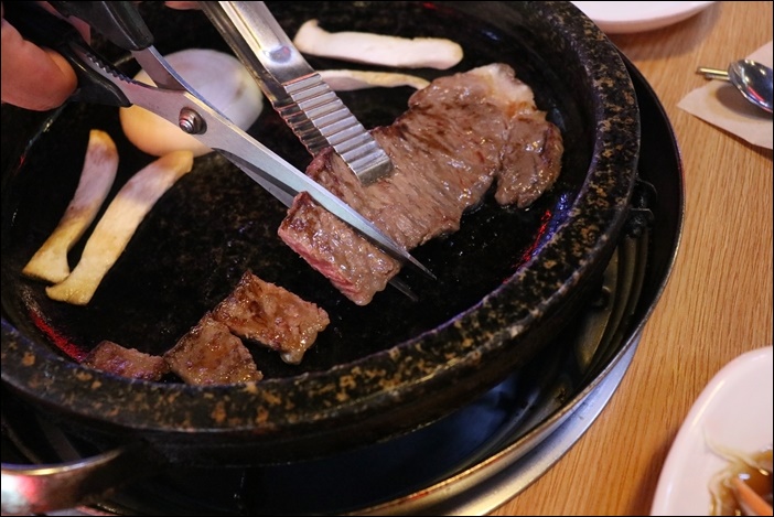  의정부소고기 정말 맛있는 외양간한우 입에서 살살녹아내려요~
