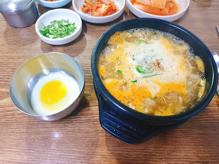  구리시장 24시 해장국 세월이 느껴지는 곳