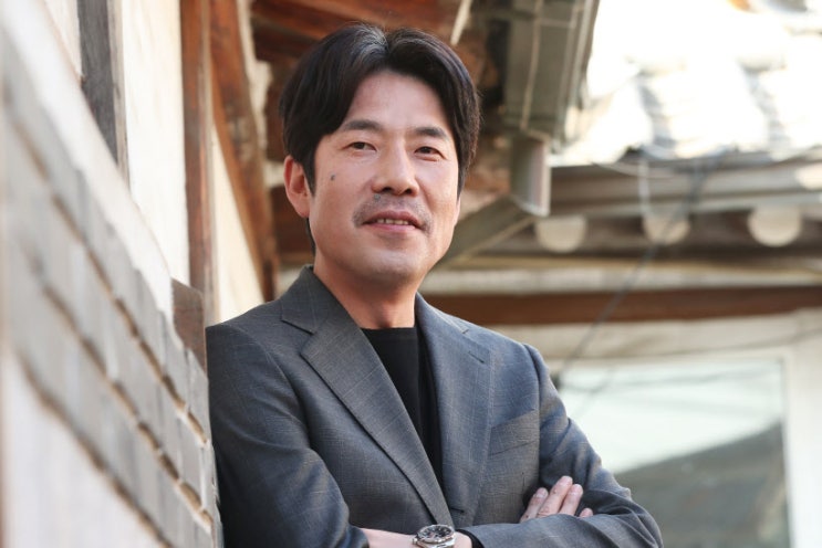  '성추행 혐의' 오달수, 1년 반 만에 복귀…"내사 종결 확인했다"