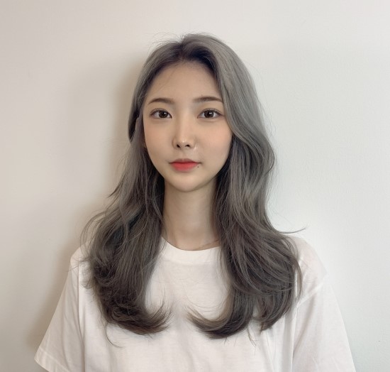  이미지변신하고 싶을때는 은빛염색 어때요  ? 