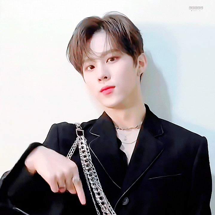  엑스원 앨범 가격 부담없이
