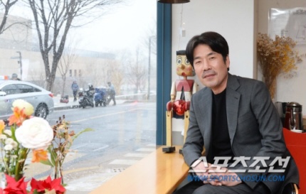  오달수, 1년 반만에 활동 재개 심경 "초심 잃지 않겠다"
