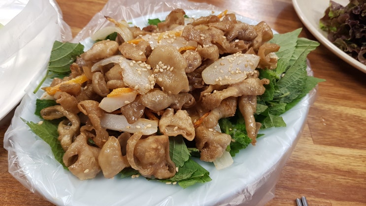  창동역 맛집, 창동두리네곱창에서 순대곱창과 백곱창에 소주 한잔.