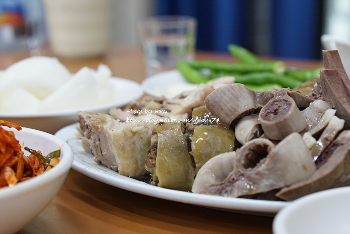 대구 서성로 이모식당 막창순대와 돼지고기 수육 전문점 대구 서성로 이모식당 막창순대와 돼지고기 수육 전문점
