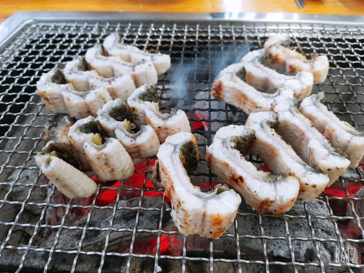  파주시 탄현면 맛집_다온숲: 장어먹을래? 소고기먹을래?