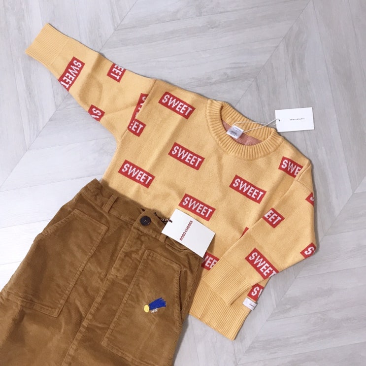  사남매 첫째 6살 딸, 둘째 4살 아들 남매룩 - 보보쇼즈 BOBO CHOSES fw19 (2) , 타이니코튼 TINYCOTTONS