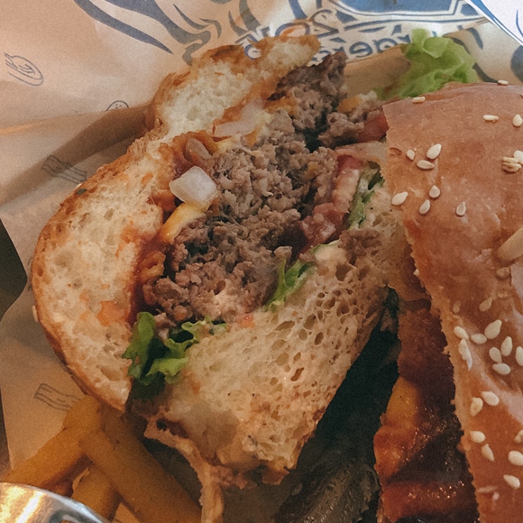  블라디보스톡 맛집 | 댑버거, 북한식당 고려관