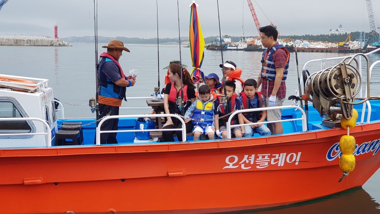  [강릉 가볼만한 곳] 강릉최고의 해변 강릉사천진 해변에 강릉물회마을입니다. 강릉사천항에서 즐기는 선상배낚시체험
