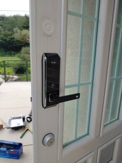  [삼기열쇠]익산시 삼기면 헤강 무타공주키설치-익산삼기열쇠,삼기열쇠,삼기도어락,삼기열쇠집,삼기번호키,방충망,방범창,가까운열쇠집
