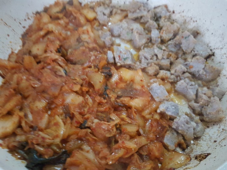  집밥 8월 냉파 계란말이 떡갈비김치볶음밥