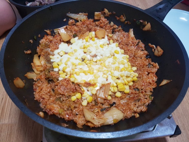  김치밥이 피오습니다(후기)