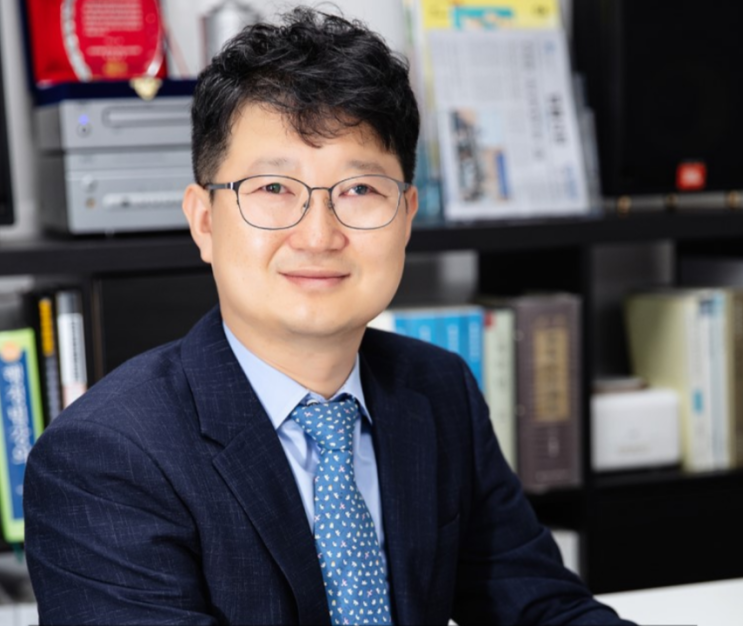  남윤국 변호사 고유정 사건 변호사 강경대응 선언 시나리오나 잘 짜시죠