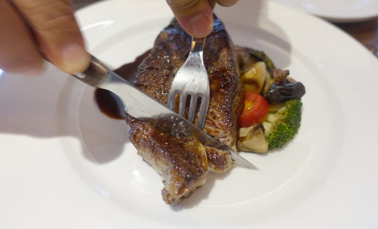  판교 운중동 맛집 스테이크 2인세트 세렌에서