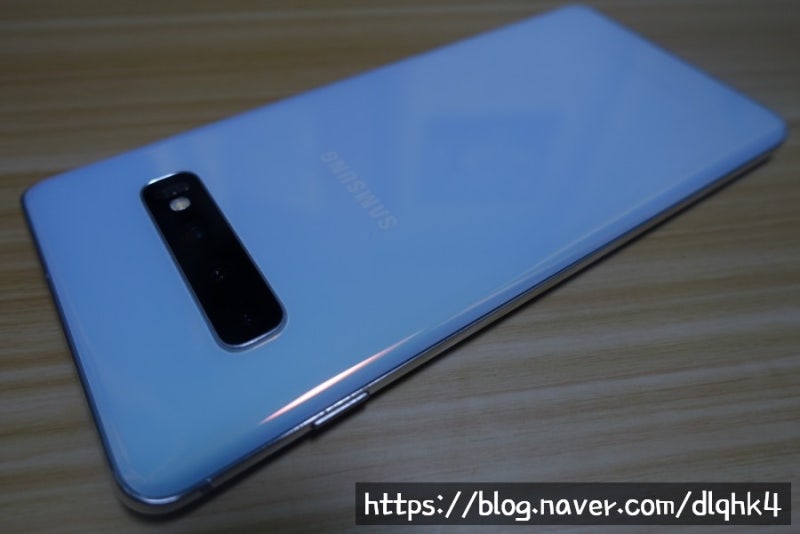 갤럭시 S10+프리즘화이트 후기(128GB) 저렴하게 구입하는 법(feat.유모비) [갤럭시S10+중고구입][....