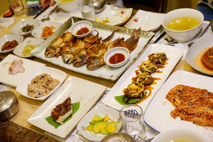  광주 첨단 한정식 보리굴비전문점 본향