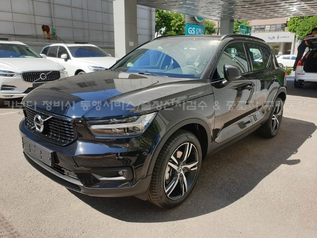  카보다-2019 볼보 XC40 T4 AWD RDG(R-Design)신차계약후 인수전 정비사동행 볼보매장 출장신차검수 및 서초신차검수