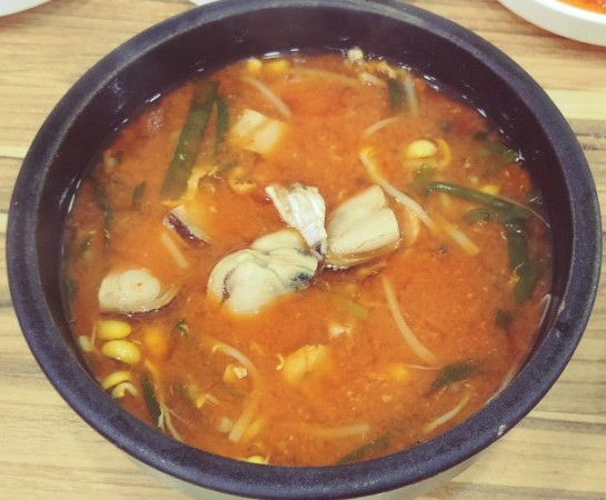  섭죽마을 - 속초 섭(홍합)해장국과 섭죽