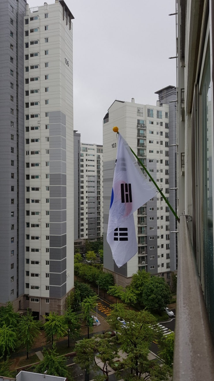  광복절 태극기 게양했어요~ 일본 불매운동에 대한 개인적인 생각!