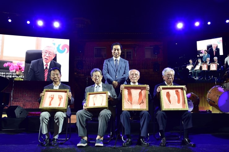  감동 전한 '2019 서대문독립민주축제' 독립민주인사 풋프린팅 