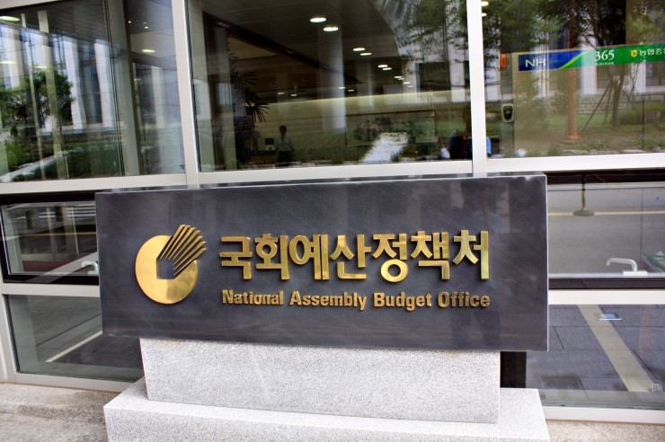 고용보험 ‘사각지대’ 여전…숙박음식업 근로자 77.6% 고용보험 미가입 고용보험 ‘사각지대’ 여전…숙박음식업 근로자 77.6% 고용보험 미가입