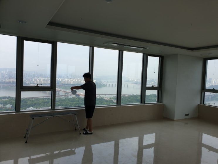  성수동겔러리아주상복합단열필름시공 주상복합아파트썬팅 성동구아파트썬팅 강남구아파트썬팅 서초구아파트썬팅 용산구아파트썬팅 마포구아파트썬팅
