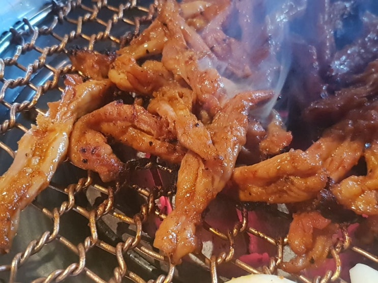  한남동 세미계, 닭목살구이& 파김치볶음밥 솔직후기(미쉐린가이드2019)