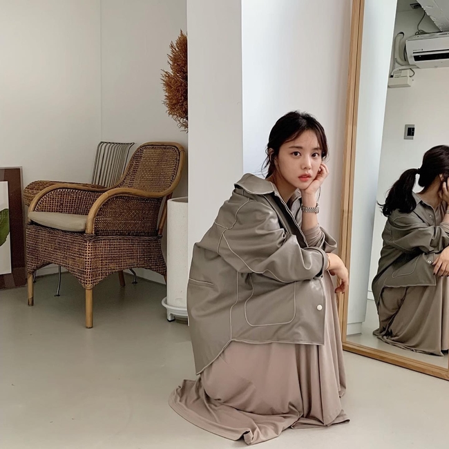  두 가지 가을아우터 그리고 새틴스커트와 마실원피스2차